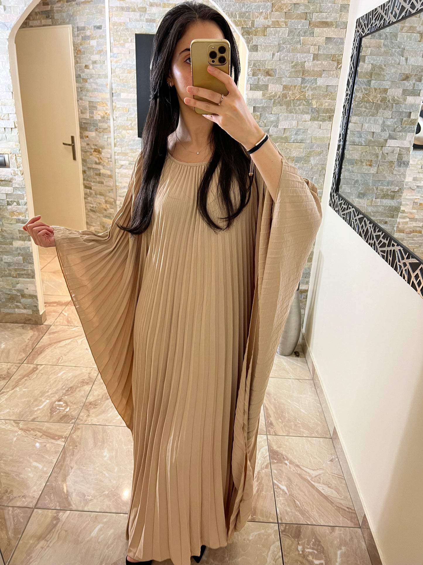 Abaya plissée Sara beige