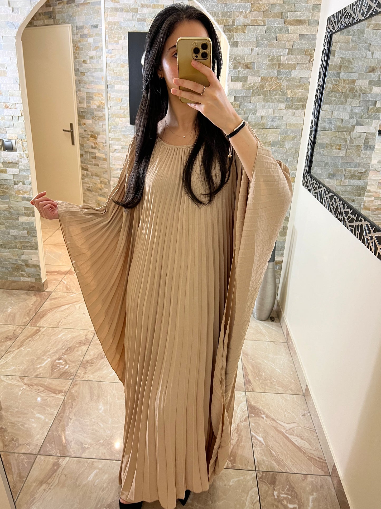 Abaya plissée Sara beige