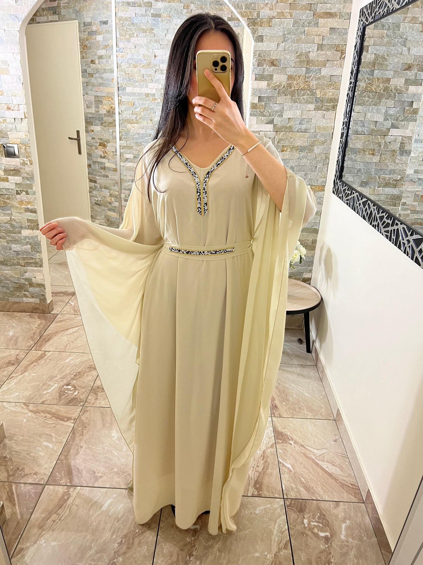 Abaya faracha perlée beige