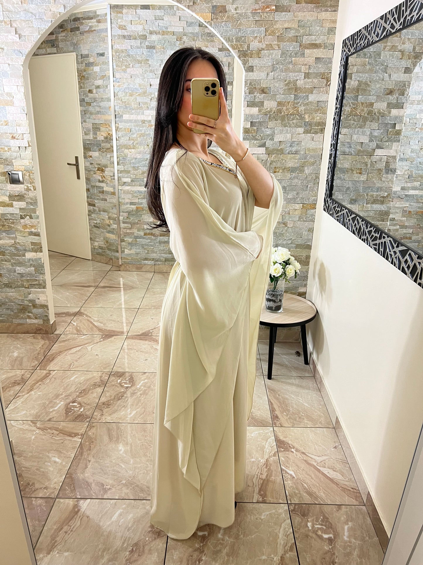 Abaya faracha perlée beige