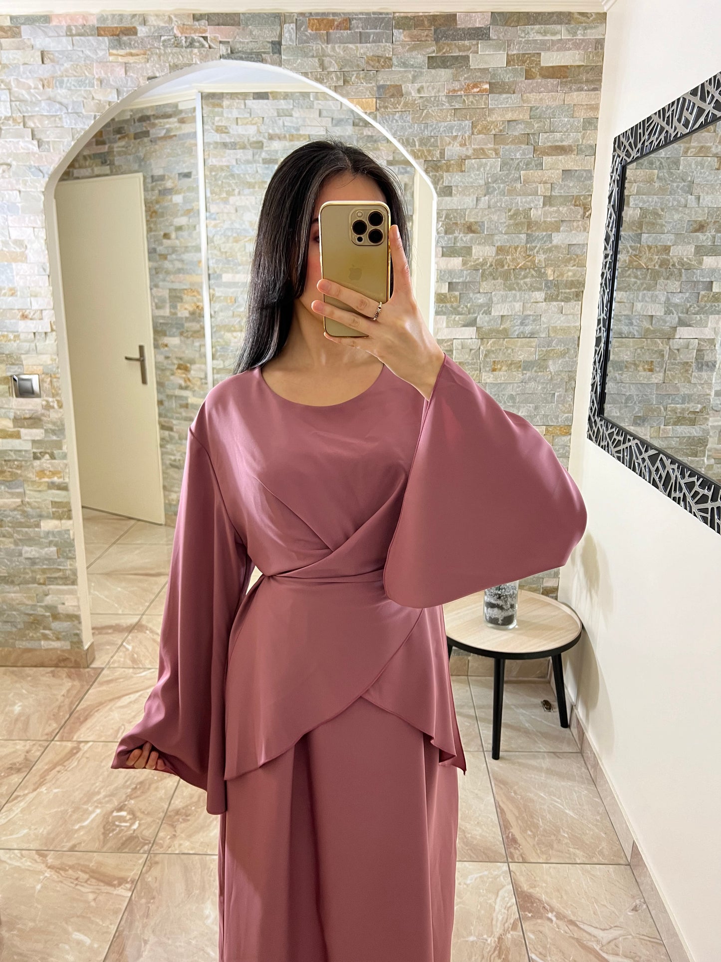 Abaya porte feuille rose