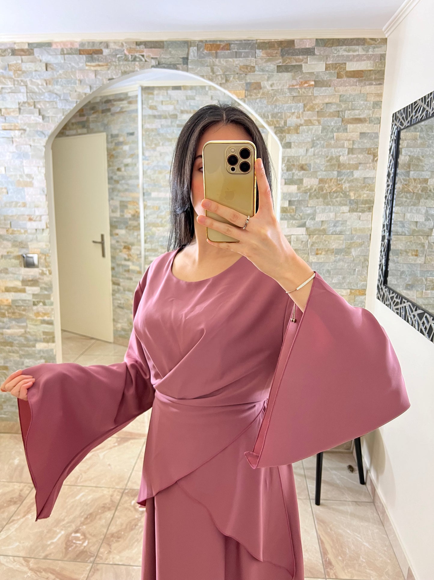 Abaya porte feuille rose