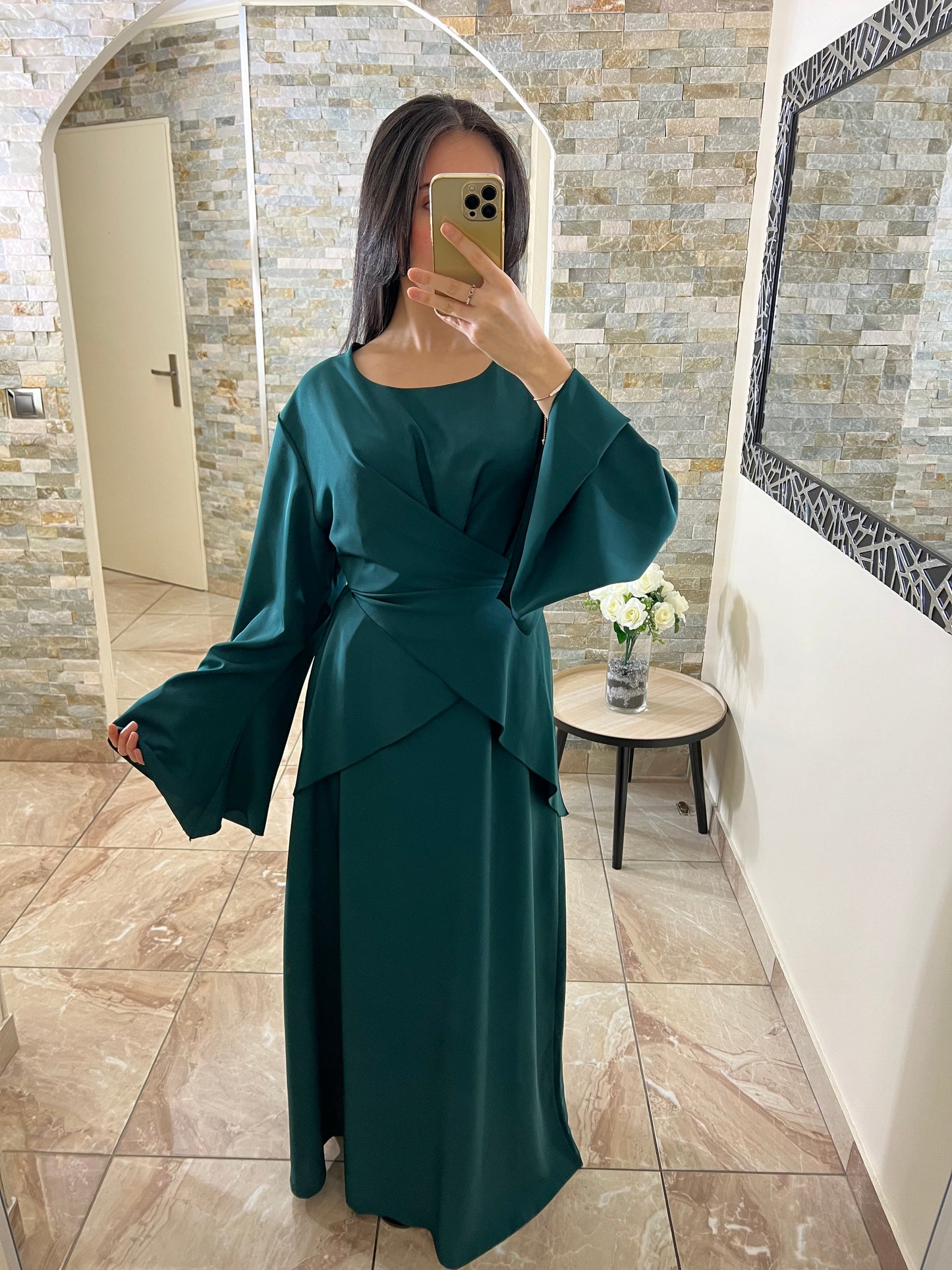 Abaya porte feuille verte empire