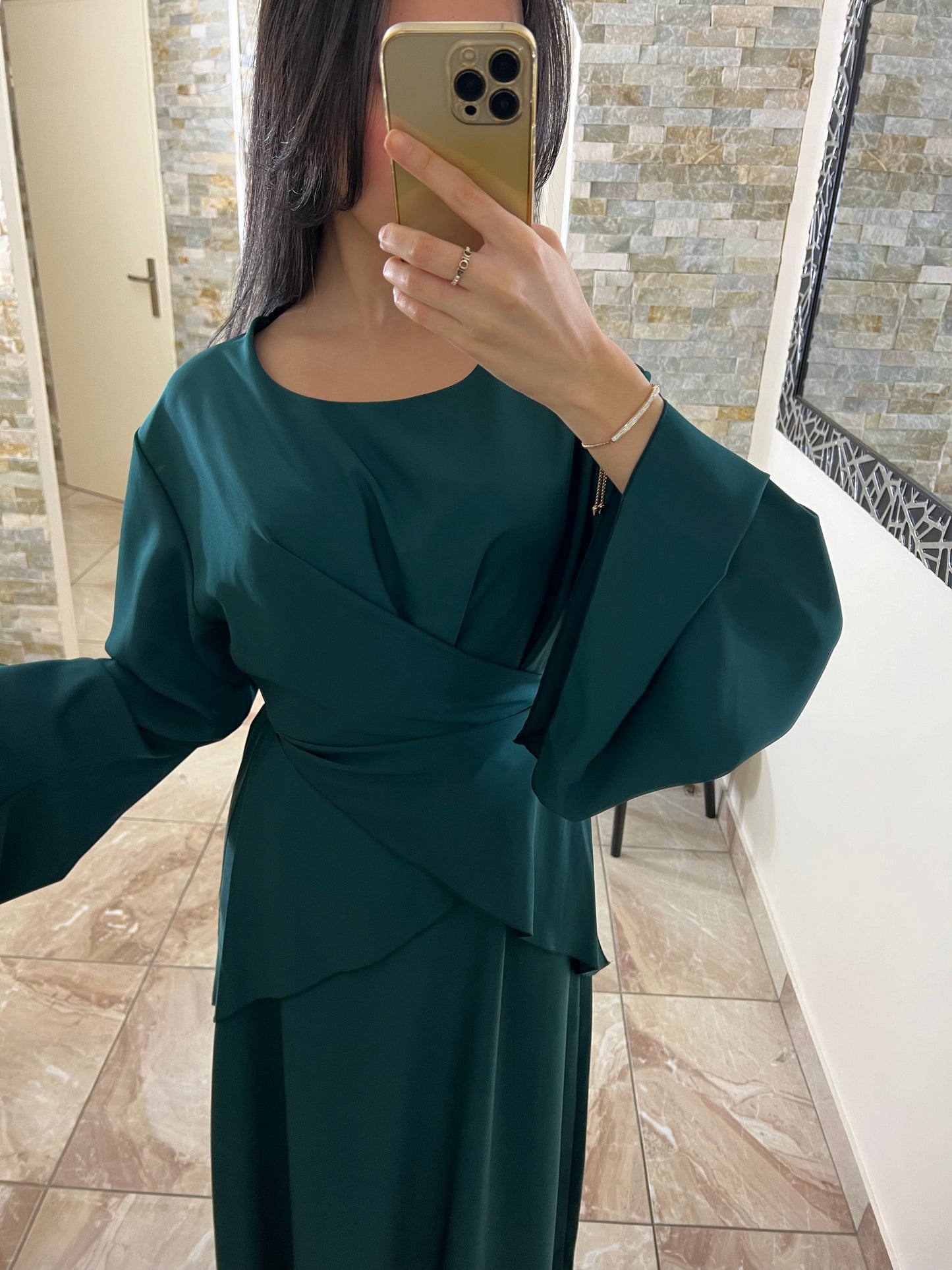 Abaya porte feuille verte empire