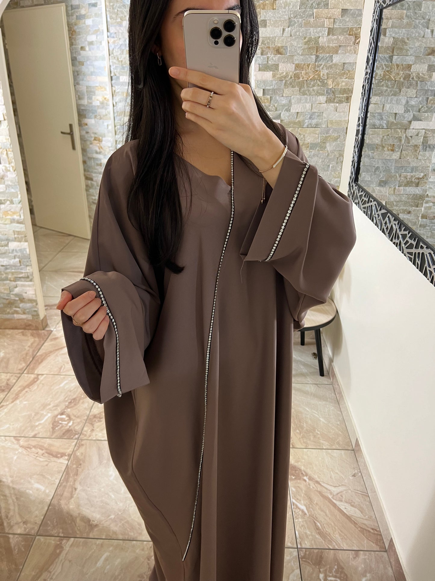 Abaya papillon strass taupe