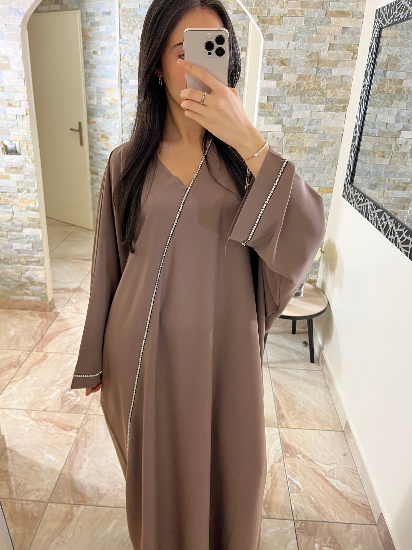 Abaya papillon strass taupe