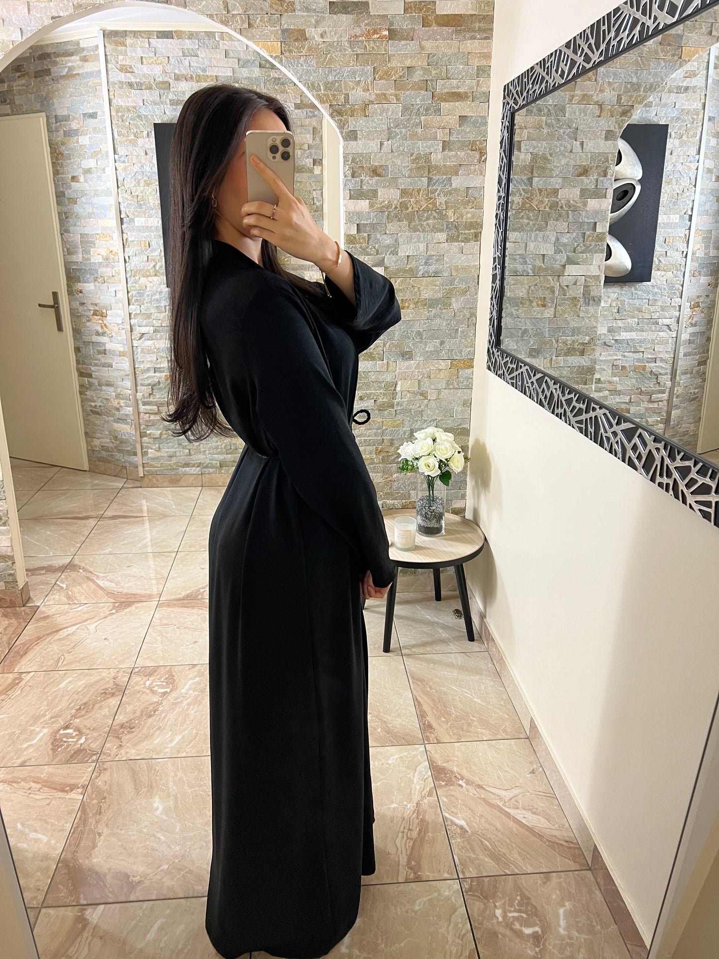 Abaya Aya ceinturée noir