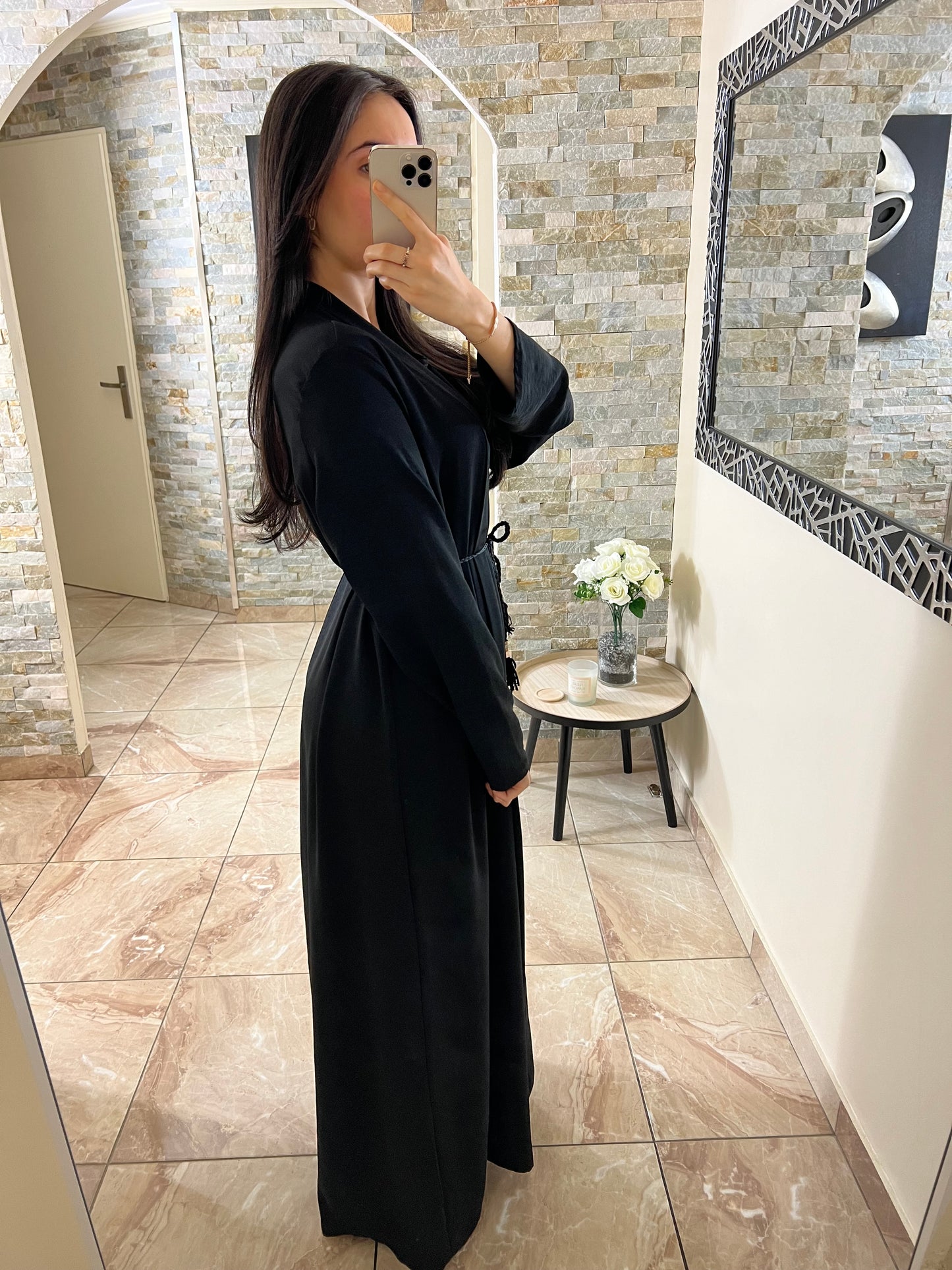 Abaya Aya ceinturée noir