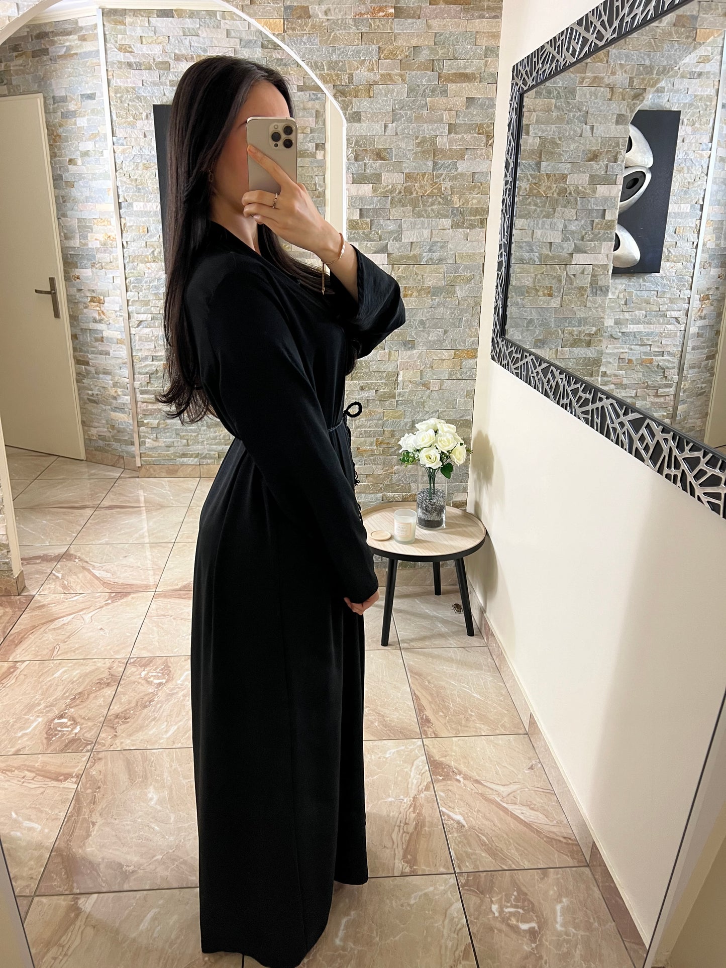 Abaya Aya ceinturée noir