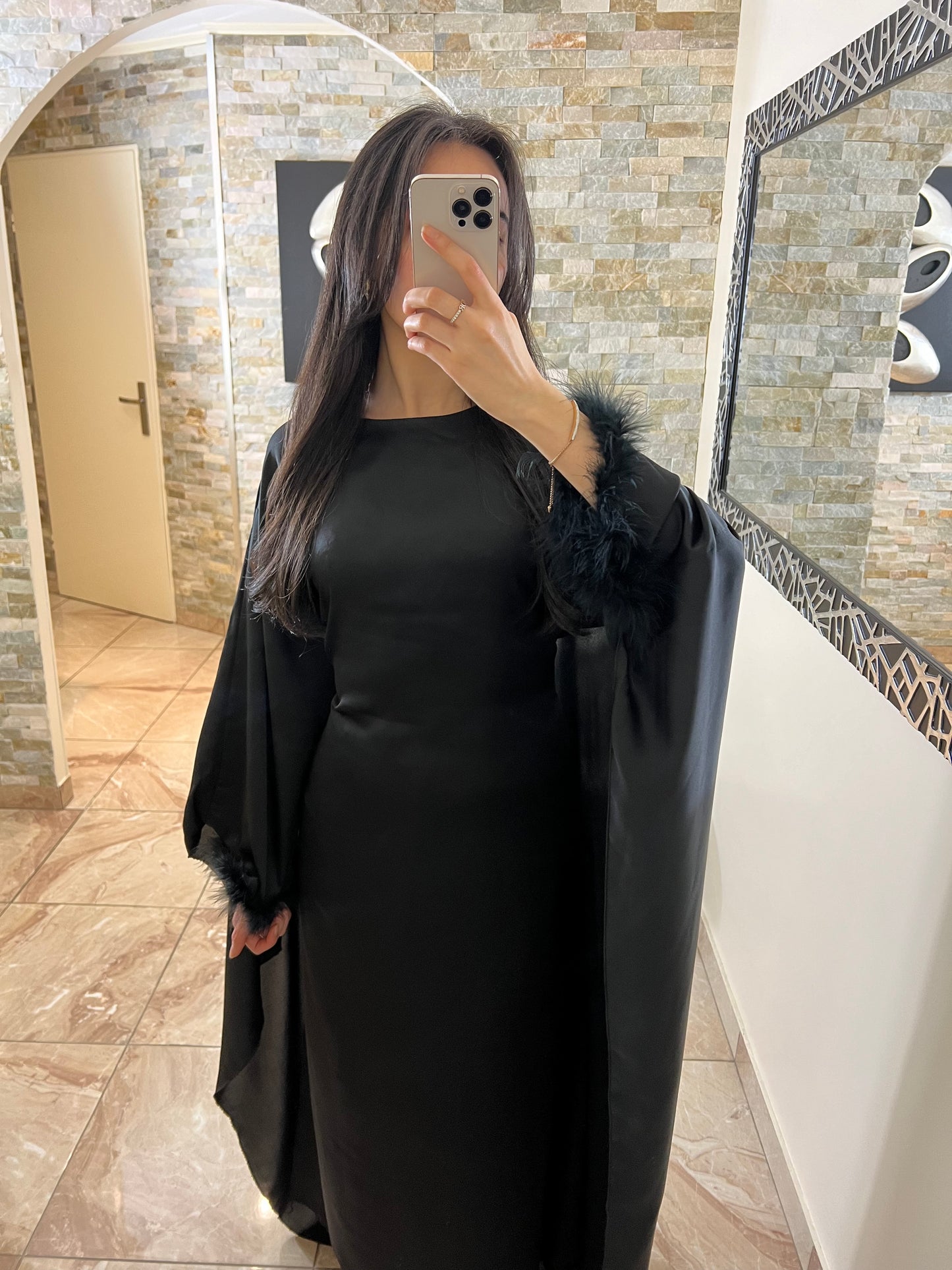 Abaya avec cape noire