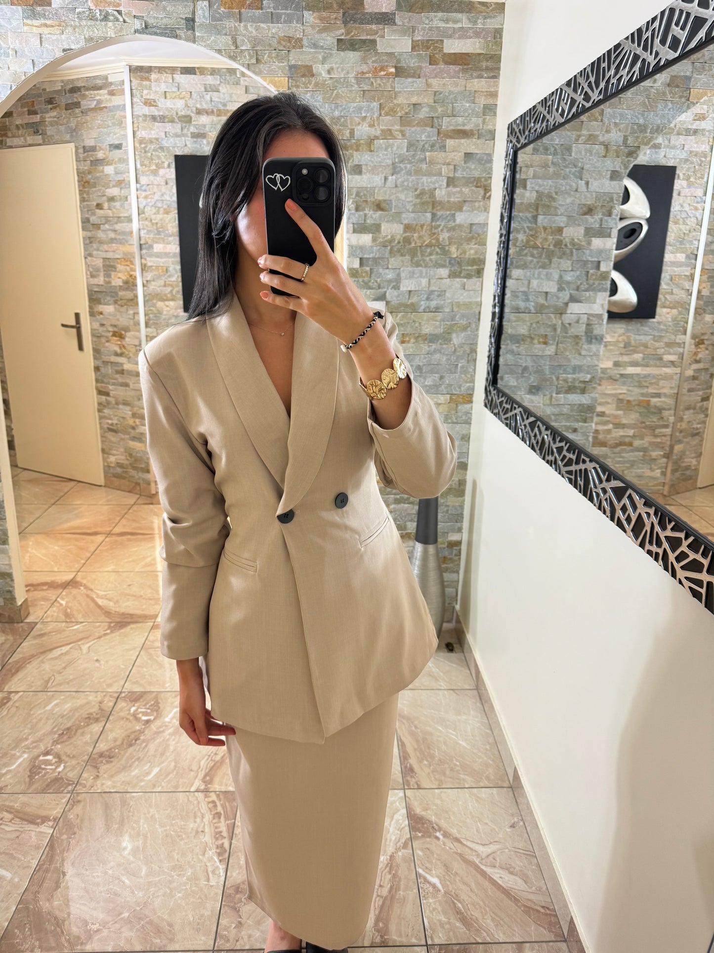 Ensemble tailleur blazer jupe beige